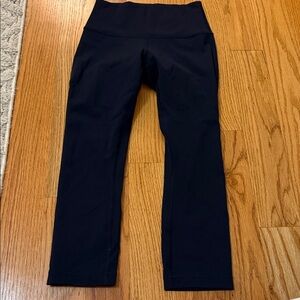 Navy High-Waisted CROPPED Leggings